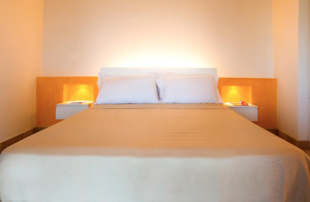 Melus Maris Guest House Syracuse Phòng bức ảnh